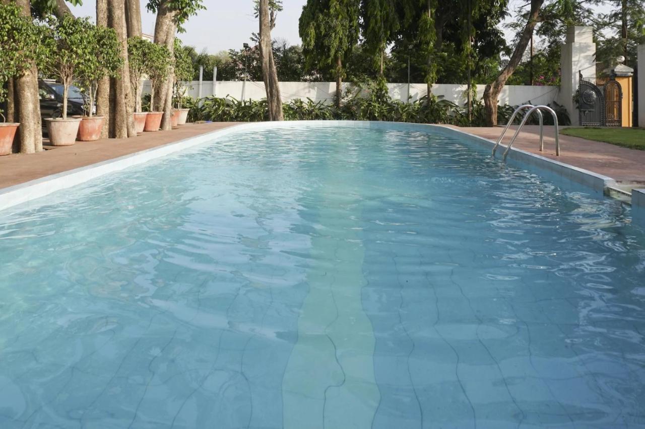 Sunshine Resort Lonavala Luaran gambar